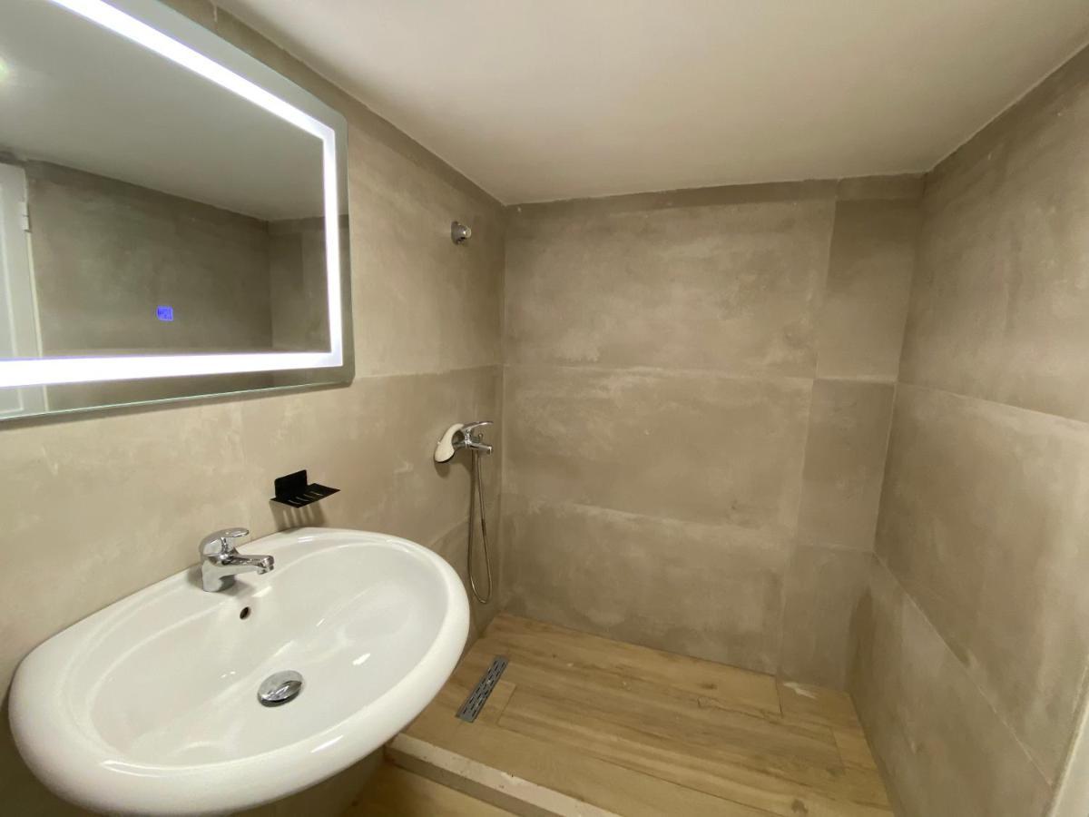 Agnes Duplex 4 Villa ดูร์เรส ภายนอก รูปภาพ